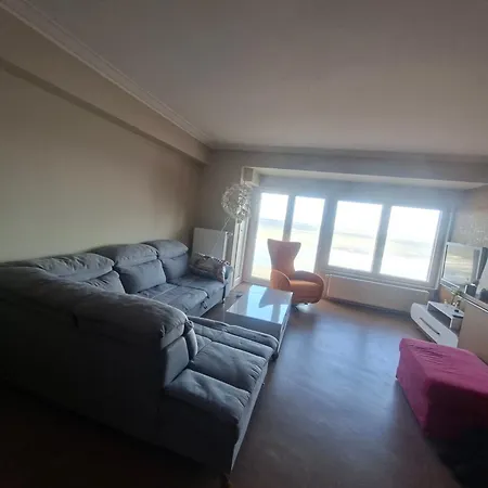 Orange Seaview * Oostende