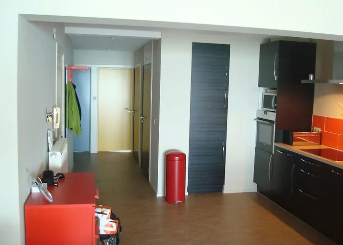 Orange Seaview Ostend